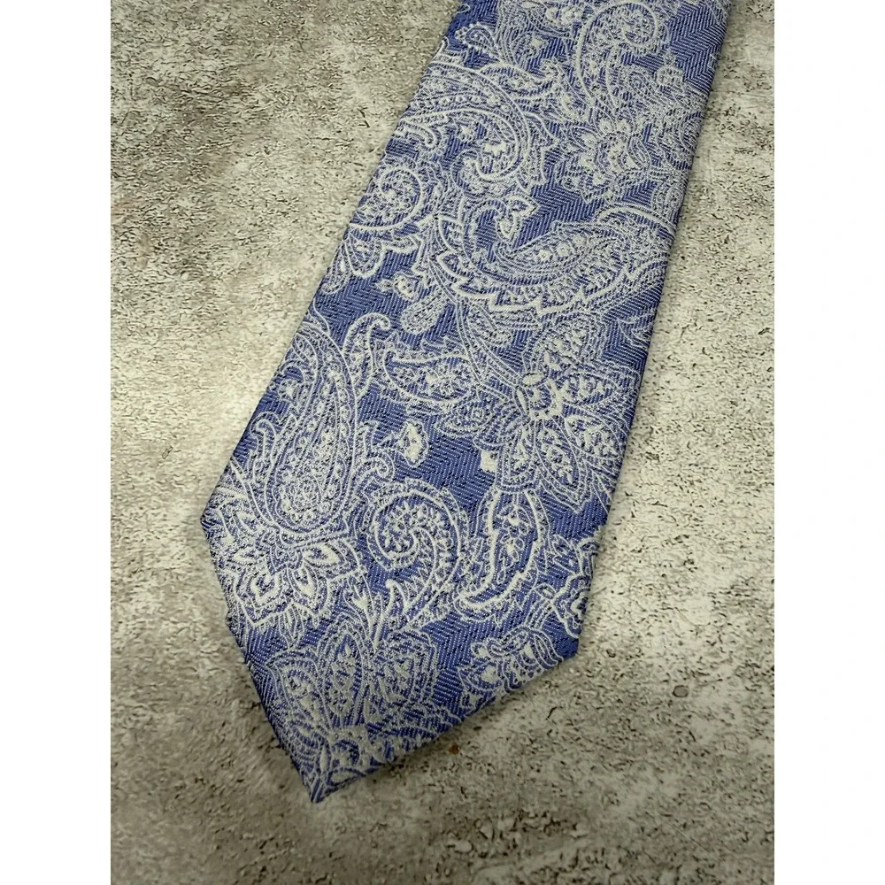 Taylor & Wright Polyester Tie Mens One Size Blue Paisley‎ Made In China Necktie